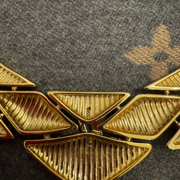 Louis Vuitton Gold Statement Metallic Necklace - Picture 7 of 8